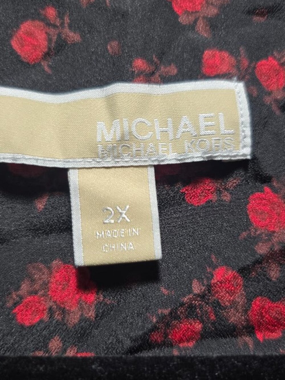 MICHAEL Michael Kors 2X Black Red Floral Zip Front Blouse Gold Hardware Plus - Picture 7 of 7